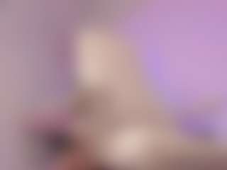 Bubble-gum's Live Sex Cam Show