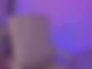 Bubble-gum's Live Sex Cam Show