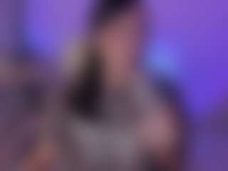 Live cam show with Bubble-gum - Latina Petite on Camsoda | colombia