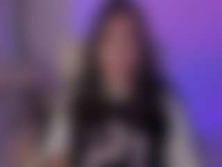 Live cam show with Bubble-gum - Latina Petite on Dare Cams | colombia