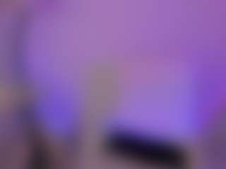 Live cam show with Bubble-gum - Wet on Hubzter Live