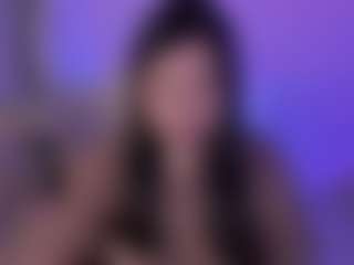 Live cam show with Bubble-gum - Fingering on SmokeAndPoke