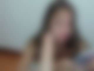 Live cam show with CarterTani - Eating Pussy on Camming Site