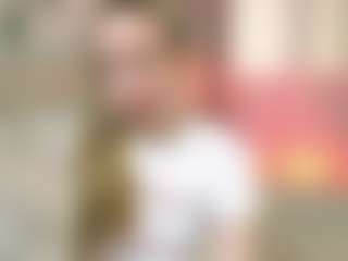 Live cam show with CassieKelman - Green Eyes on live18s.com