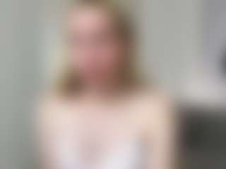 Live cam show with CassieKelman - Green Eyes on Strip Flash - Live Sex Shows