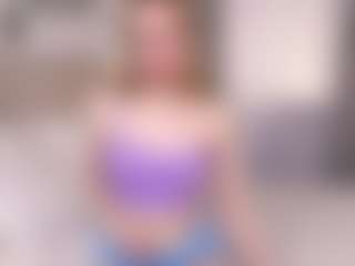 Live cam show with CassieKelman - Blonde Hair College on hotwifechat.live