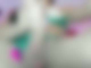 Spettacolo in cam dal vivo con dangerouscock - Small Tits su Camsoda