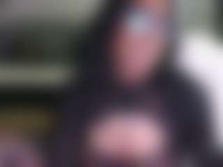 TattedVixen's Live Sex Cam Show