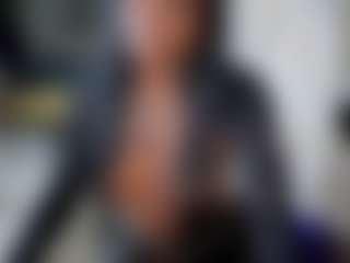 TattedVixen's Live Sex Cam Show