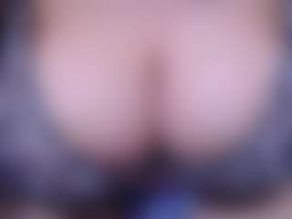 Live cam show with kalywinder - Bikini on https://playwithruby.com