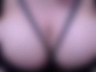 Live cam show with kalywinder - Big Tits Small Tits on Camiplay Live
