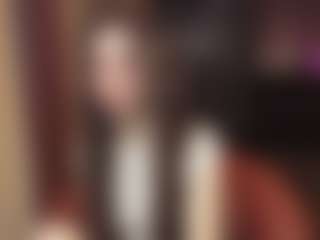 Live cam show with BettyClapton - Lesbian on liverealitysex.com