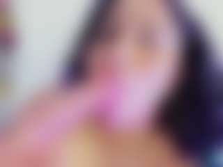 Live cam show with melissa-horney - Flashing on hotwifechat.live