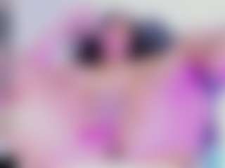 Live cam show with melissa-horney - Strip Curvy on TeamSkeetLive