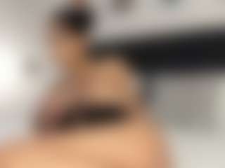 Cinnamon_Lips's Live Sex Cam Show