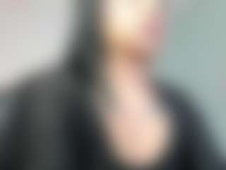 Live cam show with IVANNA - Camel Toe on Gym Cam Girls
