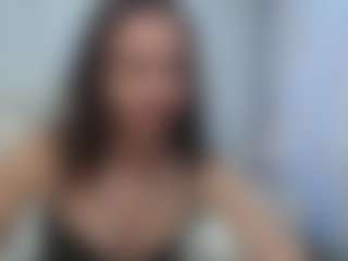 Live cam show with KaraCriegs - Moaning on Camsoda