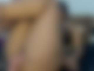 Live cam show with Maya-Graham - Young Adult on instabang