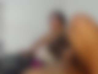 Live cam show with Maya-Graham - Ebony on alttransgirls | colombia