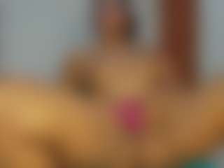 Maya-Graham's Live Sex Cam Show