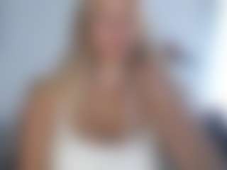 MilkyBunny's Live Sex Cam Show
