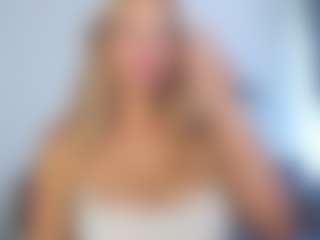 MilkyBunny's Live Sex Cam Show
