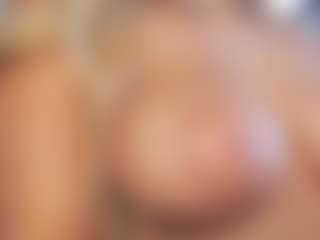 MilkyBunny's Live Sex Cam Show