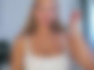 MilkyBunny's Live Sex Cam Show