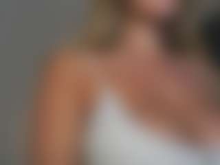 MilkyBunny's Live Sex Cam Show