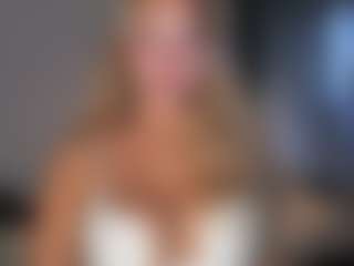 MilkyBunny's Live Sex Cam Show
