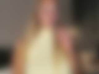 Live cam show with MilkyBunny - Toys Teen (18+) on CamClone