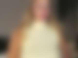 MilkyBunny's Live Sex Cam Show