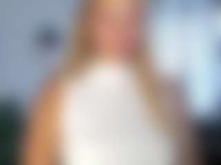 MilkyBunny's Live Sex Cam Show