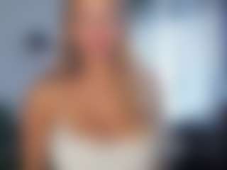MilkyBunny's Live Sex Cam Show