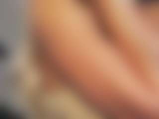 MilkyBunny's Live Sex Cam Show