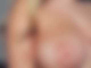 MilkyBunny's Live Sex Cam Show