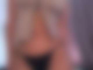MilkyBunny's Live Sex Cam Show