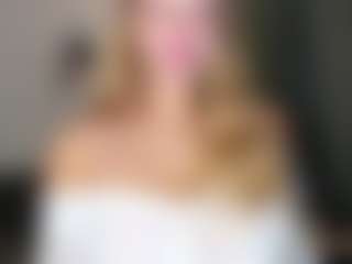 MilkyBunny's Live Sex Cam Show