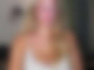 MilkyBunny's Live Sex Cam Show
