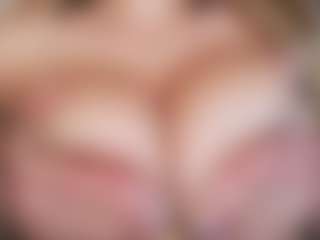 MilkyBunny's Live Sex Cam Show