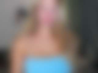 MilkyBunny's Live Sex Cam Show