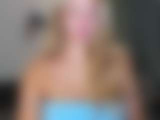 MilkyBunny's Live Sex Cam Show