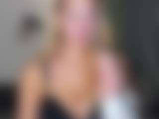 MilkyBunny's Live Sex Cam Show