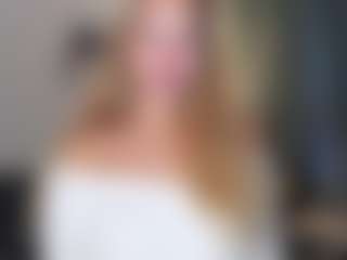 MilkyBunny's Live Sex Cam Show