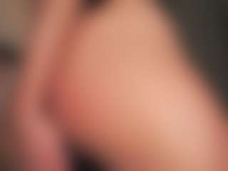 MilkyBunny's Live Sex Cam Show