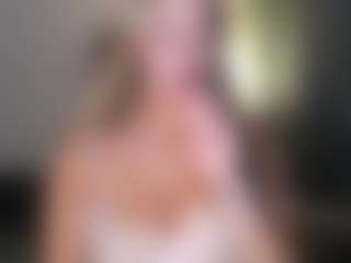 MilkyBunny's Live Sex Cam Show