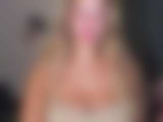 MilkyBunny's Live Sex Cam Show