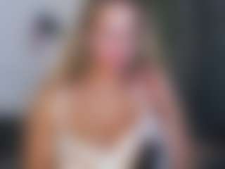 MilkyBunny's Live Sex Cam Show
