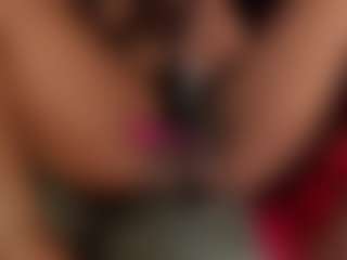 Reina's Live Sex Cam Show