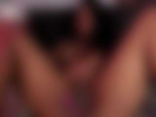 Live cam show with Reina - Ass Bouncing on crypto-cams